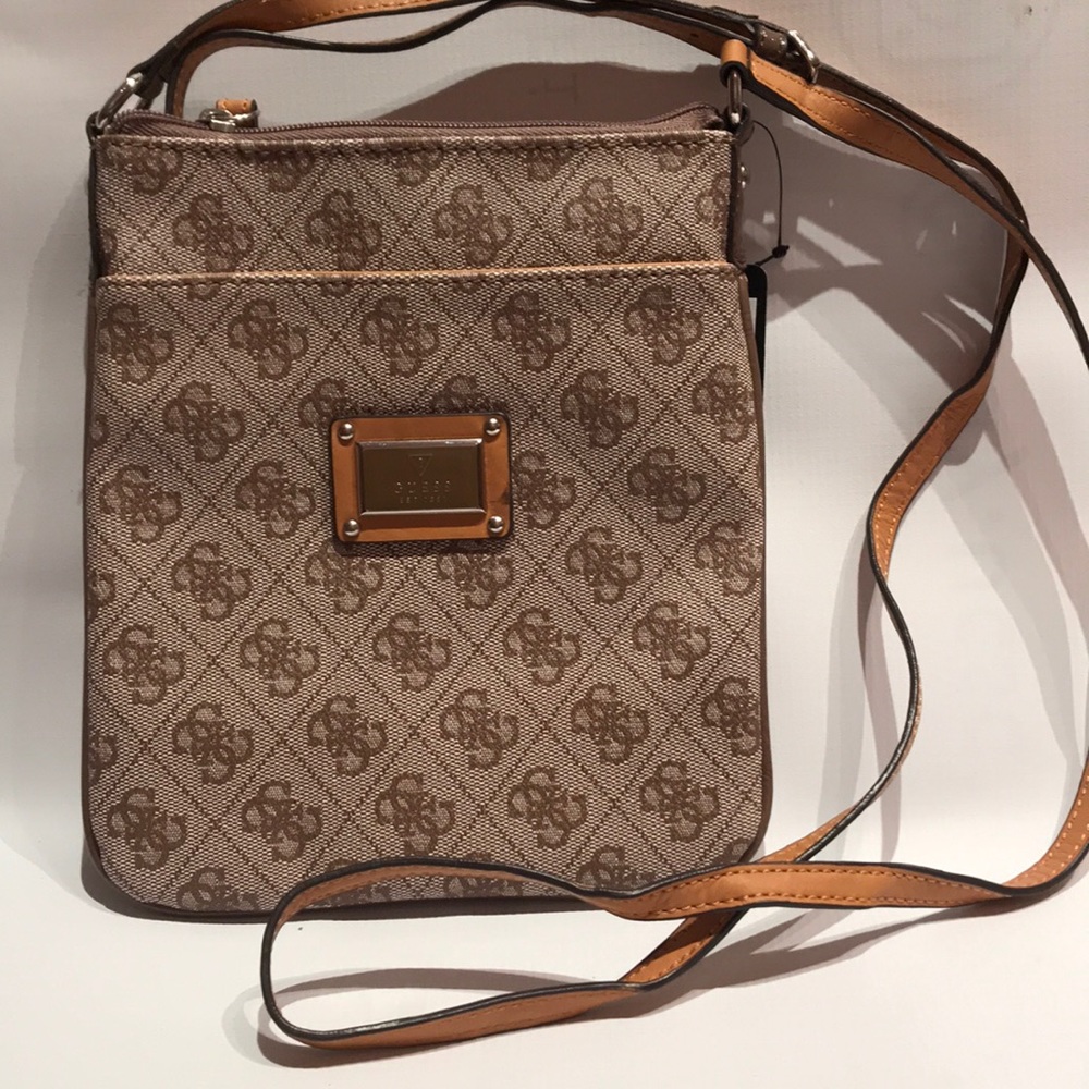 Scandal Mini GUESS crossbody bag NWT